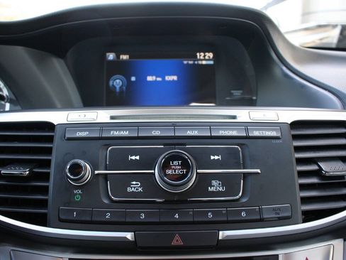 Used 2013 Honda Accord EX image 17