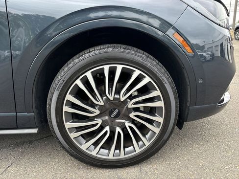 Certified 2021 Lincoln Corsair Reserve w/ Equipment Group 201A image 32