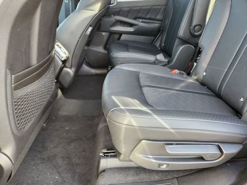 New 2026 Kia Sorento SX AWD/4WD image 9