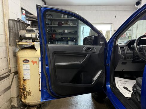Used 2019 Ford Ranger XL w/ Equipment Group 101A Mid image 9