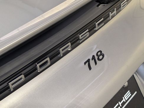 Certified 2024 Porsche 718 Boxster GTS RWD image 17