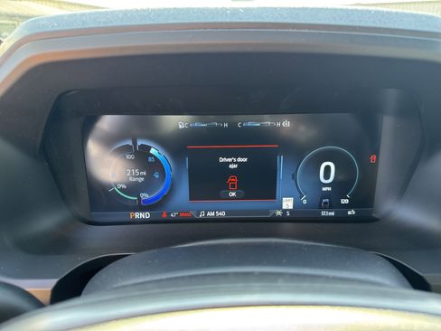 New 2025 Ford F150 Lightning Flash image 32