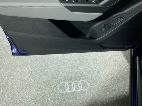 Used 2025 Audi Q3 2.0T Premium w/ Convenience Package image 18