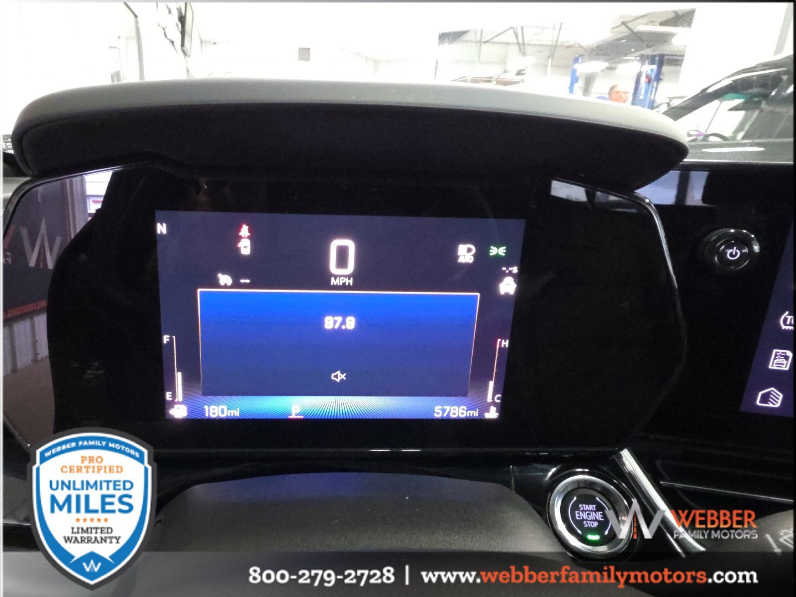 Used 2025 Chevrolet Trax RS w/ Driver Confidence Package FWD image 20