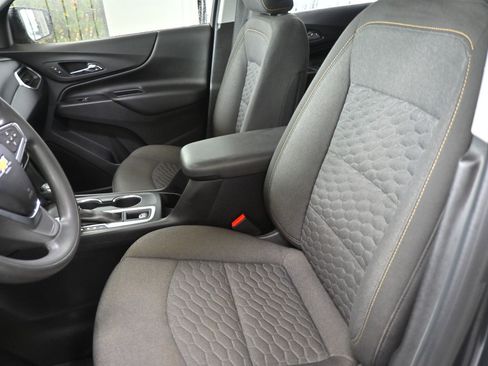 Used 2019 Chevrolet Equinox LT image 8