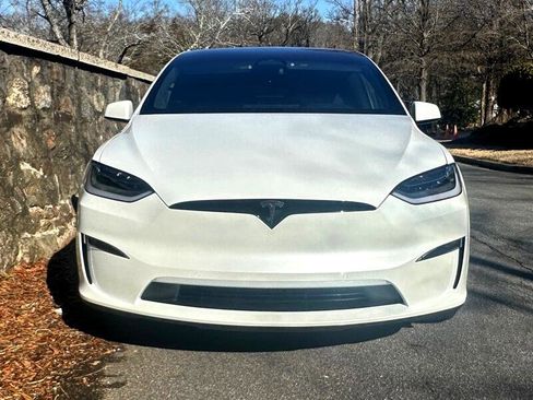 Used 2023 Tesla Model X image 9