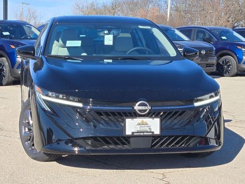 New 2026 Nissan Sentra SL w/ Floor Mat Package FWD image 3