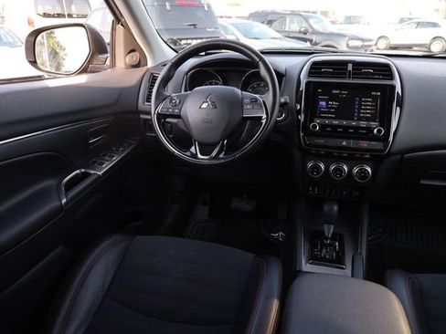 Used 2024 Mitsubishi Outlander Sport SE AWD/4WD image 23