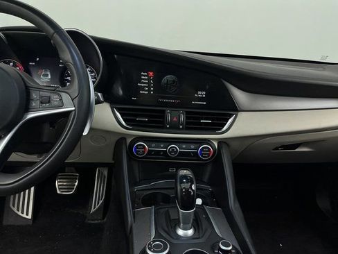 Used 2018 Alfa Romeo Giulia Ti Sport w/ Quick Order Package 22S Sport image 8