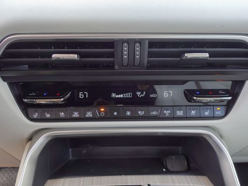 Used 2024 MAZDA CX-90 Plug-In Hybrid w/ Premium Plus image 18