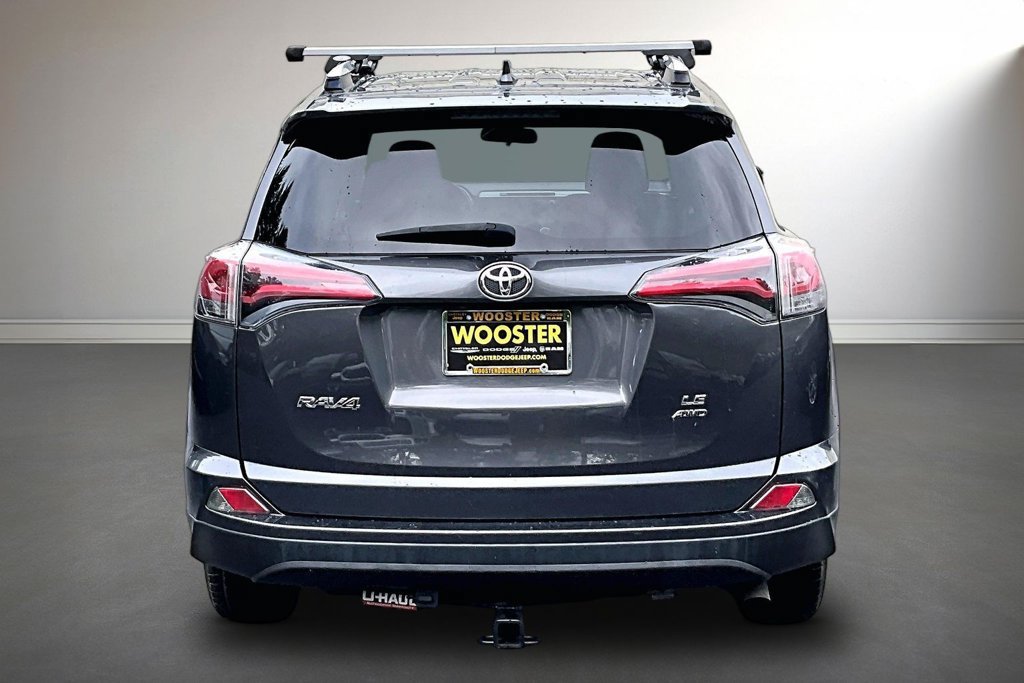 Used 2016 Toyota RAV4 LE AWD/4WD image 6