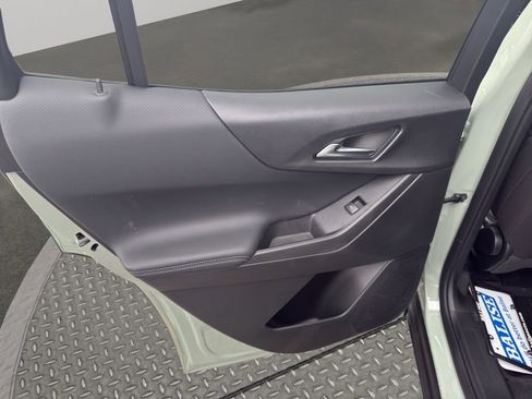 New 2026 Chevrolet Equinox LT image 18