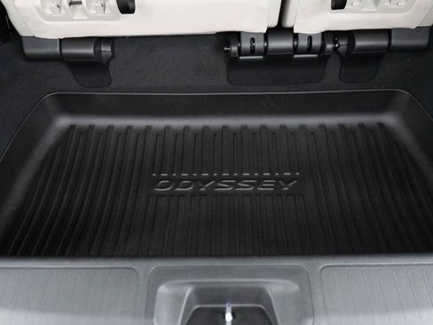 New 2026 Honda Odyssey EX-L image 9