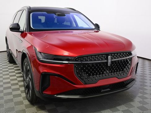 New 2026 Lincoln Nautilus Reserve w/ Jet Appearance Package image 9