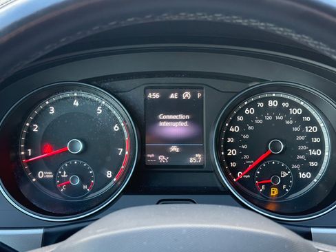 Used 2021 Volkswagen Atlas SE image 22