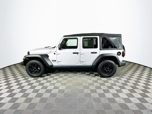 Certified 2022 Jeep Wrangler Unlimited Sport image 7