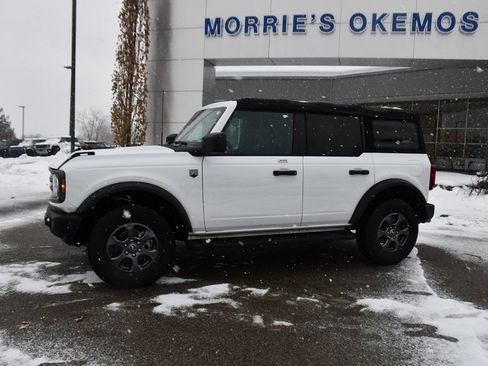 Used 2023 Ford Bronco Big Bend image 2