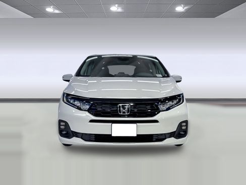 New 2026 Honda Odyssey Touring image 5