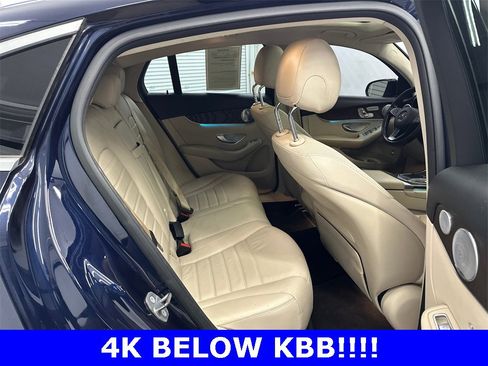 Used 2019 Mercedes-Benz GLC 300 4MATIC Coupe image 16