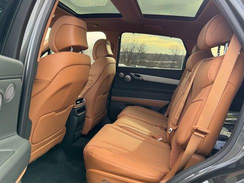 Certified 2026 Genesis GV80 2.5T Prestige AWD/4WD image 7