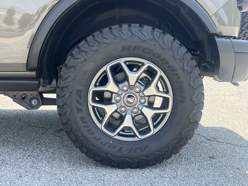 New 2025 Ford Bronco Badlands AWD/4WD image 27