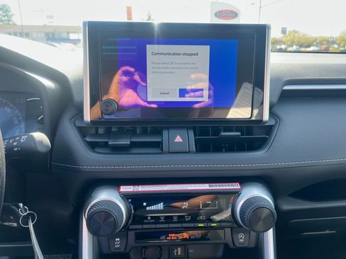 New 2025 Toyota RAV4 LE image 18