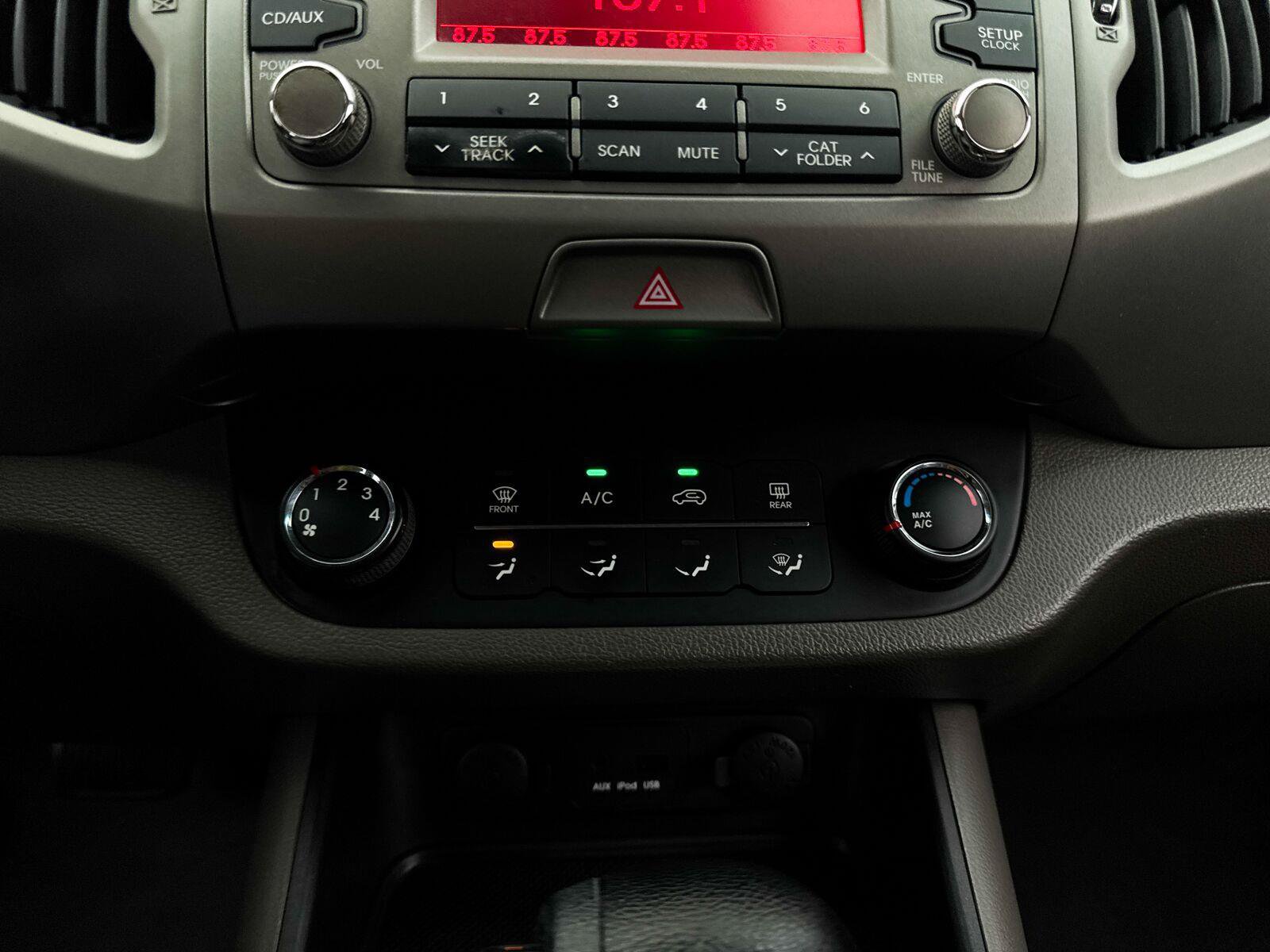 Used 2013 Kia Sportage LX FWD image 14