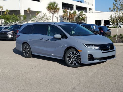 New 2026 Honda Odyssey Elite image 11