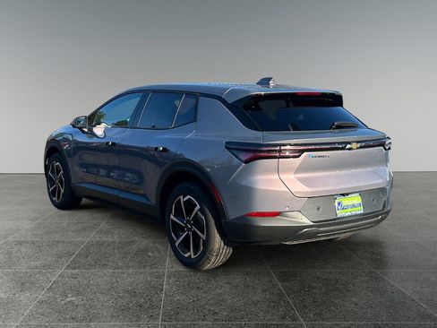 New 2026 Chevrolet Equinox EV LT image 5