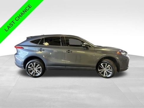 Used 2021 Toyota Venza LE AWD/4WD image 7