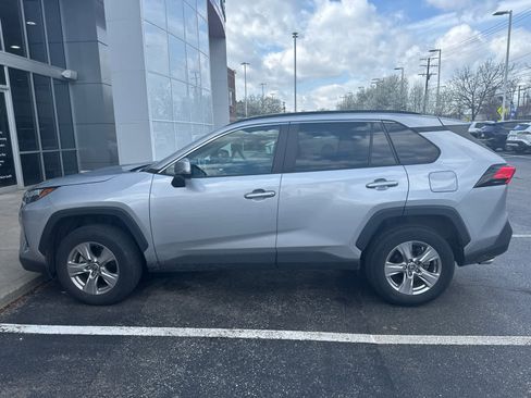 Used 2023 Toyota RAV4 XLE image 4