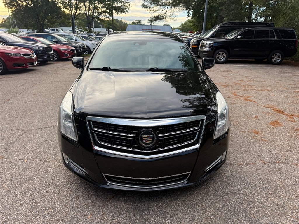 Used 2015 Cadillac XTS Platinum AWD/4WD image 3