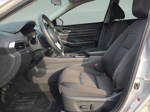 Used 2020 Nissan Altima 2.5 S image 10