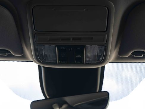 Used 2024 Honda Odyssey EX-L image 35