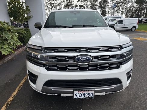 Used 2023 Ford Expedition Max Platinum image 8