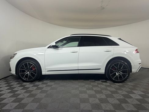 Used 2019 Audi Q8 Premium Plus w/ Premium Plus AWD/4WD image 2