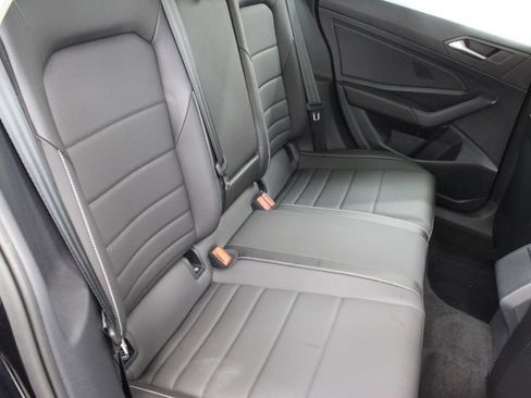 Certified 2023 Volkswagen Jetta SE FWD image 19
