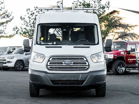 Used 2017 Ford Transit 150 XLT image 4