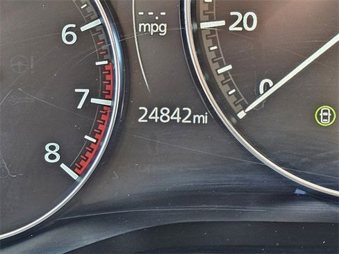 Used 2024 MAZDA MAZDA3 s image 31