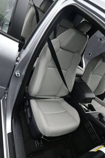 New 2026 Toyota 4Runner SR5 AWD/4WD image 14