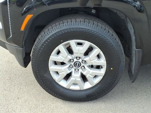 Used 2023 Nissan Frontier SV w/ SV Convenience Package image 15