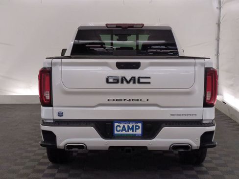 Used 2025 GMC Sierra 1500 Denali Ultimate AWD/4WD image 5