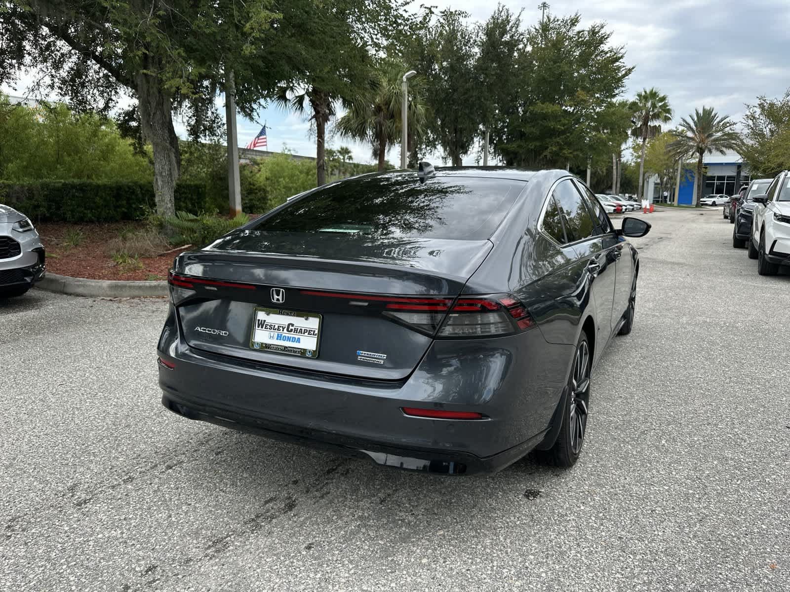 Used 2023 Honda Accord Touring image 6