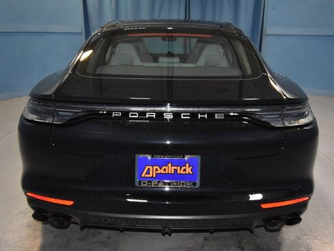 Used 2023 Porsche Panamera 4 Platinum Edition image 28