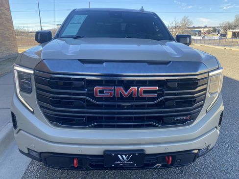 Used 2023 GMC Sierra 1500 AT4 w/ Technology Package image 3