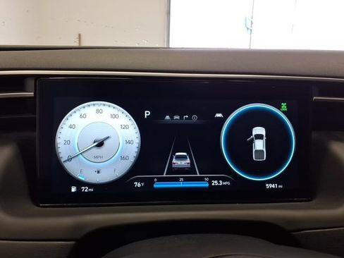 Used 2024 Hyundai Santa Cruz Limited AWD/4WD image 18