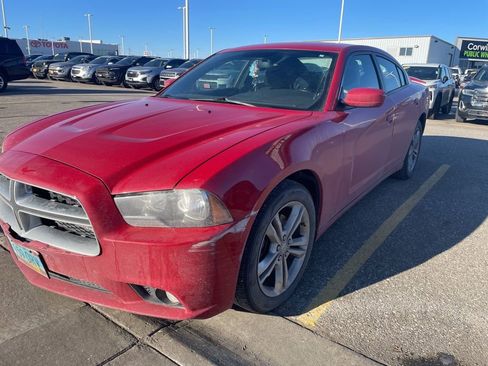 Used 2013 Dodge Charger SXT image 6