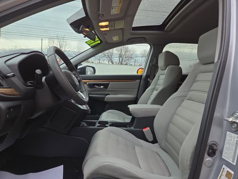 Used 2018 Honda CR-V EX image 12