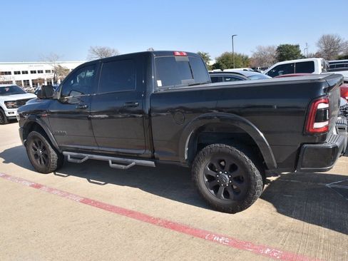 Used 2021 RAM 2500 Laramie w/ Night Edition image 9