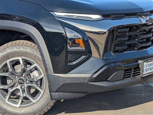 New 2026 Chevrolet Equinox ACTIV image 3